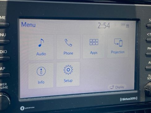 Used 2022 Toyota RAV4 XLE FWD image 19