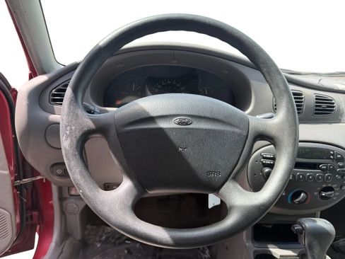 Used 2002 Ford Escort Sedan FWD image 11