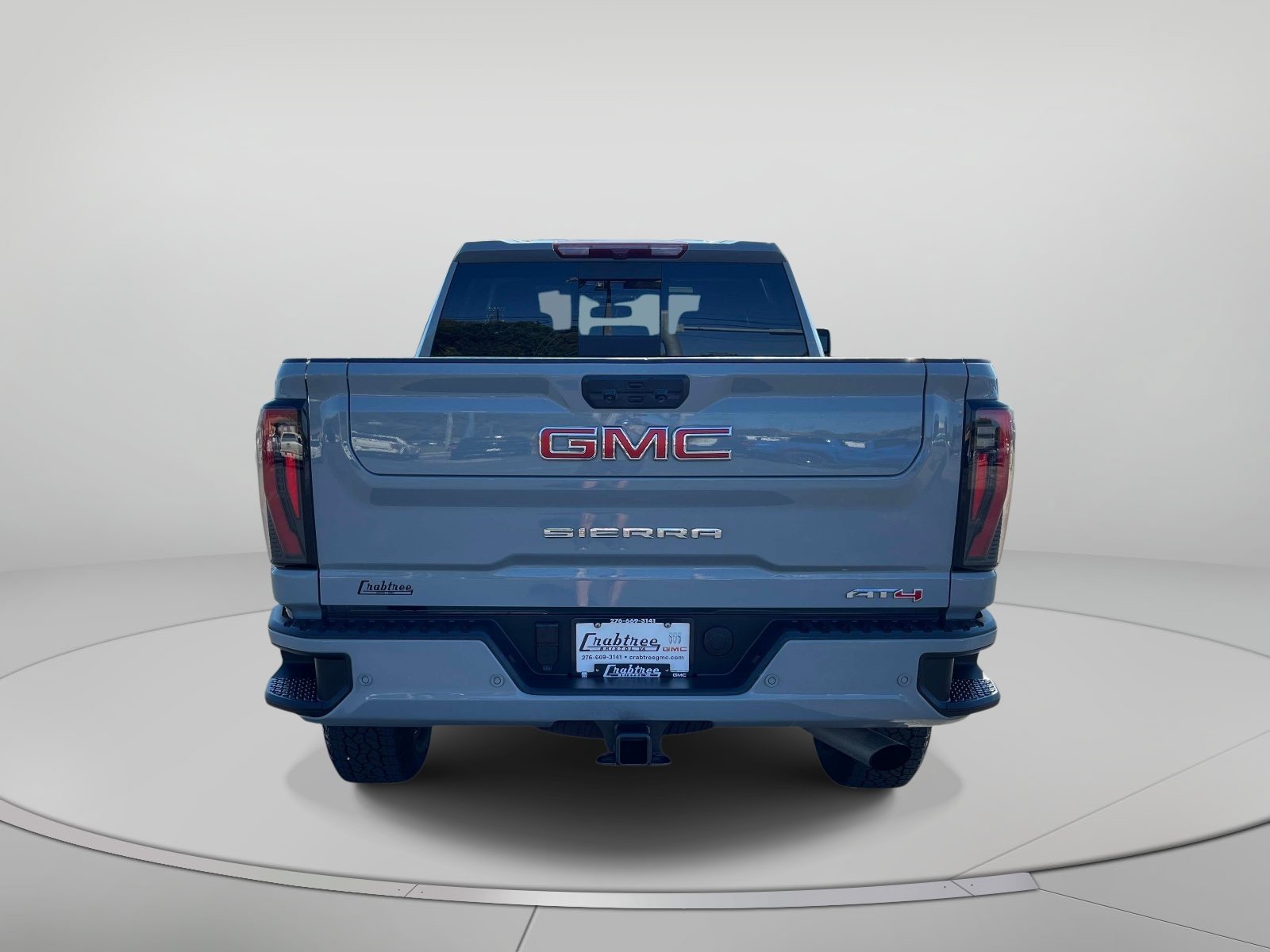 Used 2024 GMC Sierra 2500 AT4 w/ AT4 Preferred Package AWD/4WD image 4