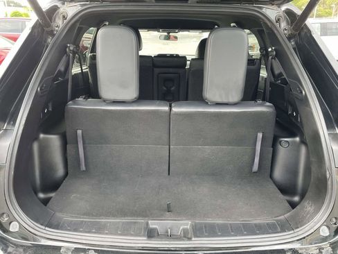 Used 2024 Mitsubishi Outlander SE Black Edition AWD/4WD image 11