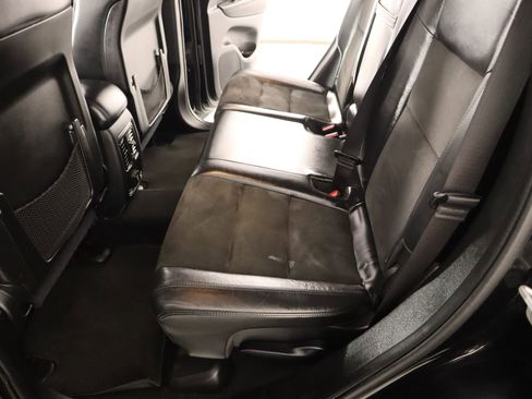 Used 2022 Jeep Grand Cherokee Laredo X image 13