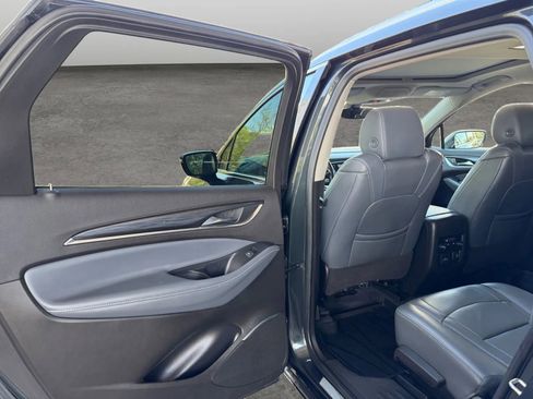 Used 2021 Buick Enclave Essence w/ Sound and Sites Package image 14