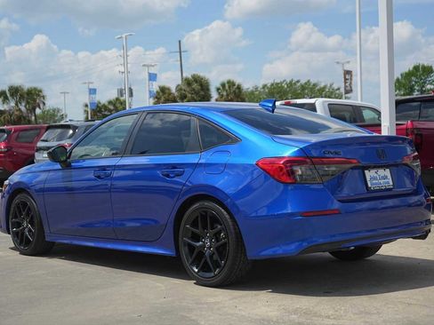 Used 2022 Honda Civic Sport image 4