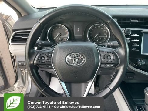 Used 2019 Toyota Camry SE FWD image 22