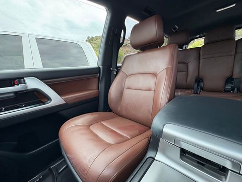 Used 2020 Toyota Land Cruiser AWD/4WD image 23