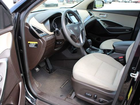 Used 2018 Hyundai Santa Fe Sport w/ 2.4L Value Package 02 FWD image 11