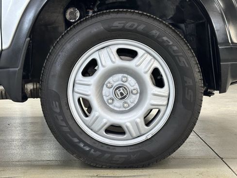 Used 2005 Honda CR-V LX image 26