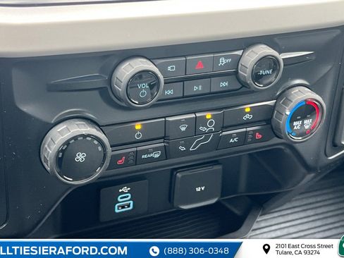 New 2026 Ford F250 XLT w/ XLT Premium Package image 21