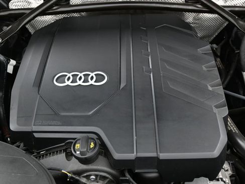 Used 2023 Audi Q5 2.0T Prestige w/ Prestige Package image 44