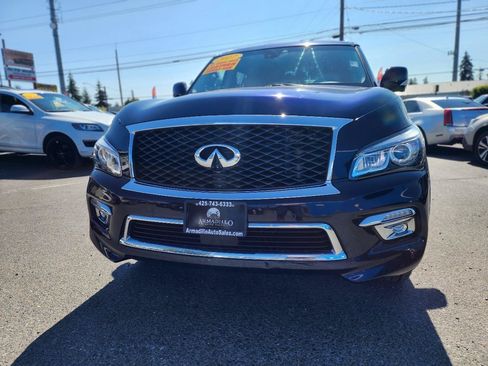 Used 2017 INFINITI QX80 4WD w/ Driver Assistance Package image 2
