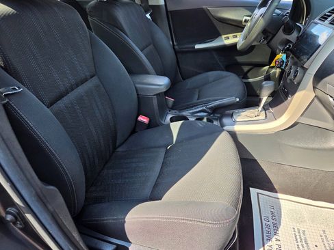 Used 2012 Toyota Corolla S FWD image 30