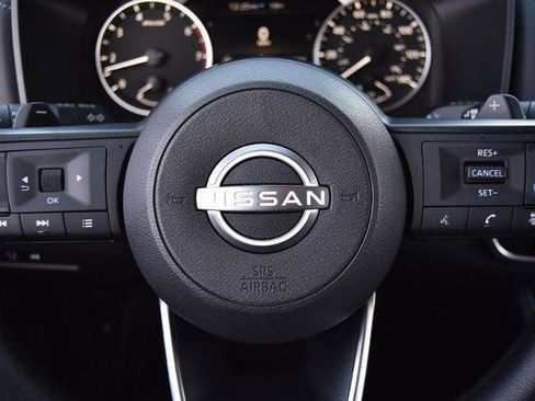 Certified 2024 Nissan Rogue SV image 18