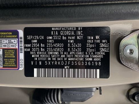 Used 2025 Kia Sorento SX image 40