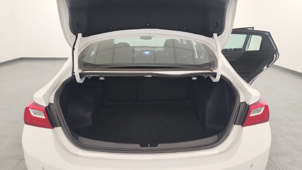 Used 2024 Chevrolet Malibu LT FWD image 21