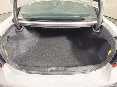 Used 2022 Dodge Charger SXT RWD image 28