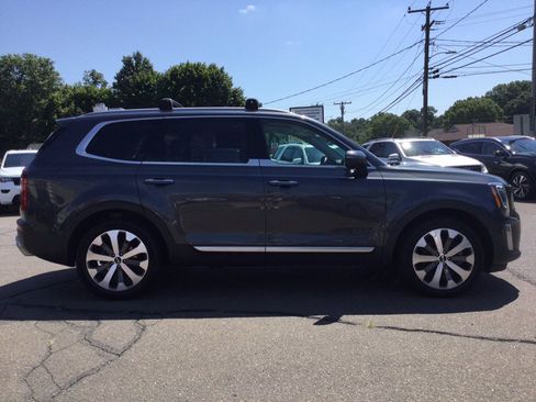 Used 2021 Kia Telluride S AWD/4WD image 7