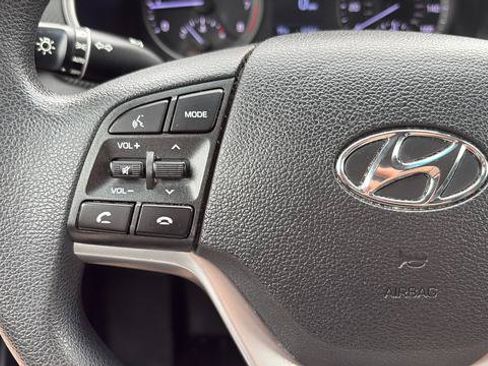 Used 2021 Hyundai Tucson SEL AWD/4WD image 9