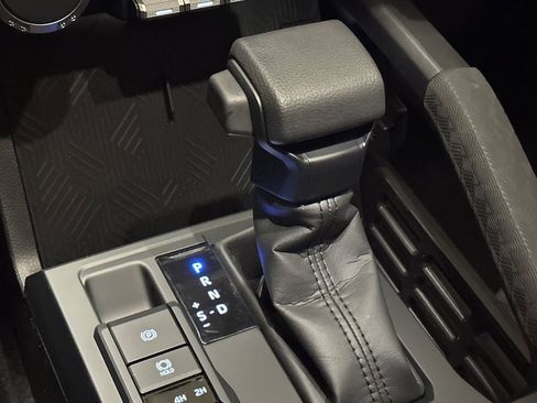 New 2025 Toyota Tacoma SR5 image 19