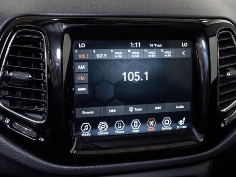 Used 2019 Jeep Compass Limited AWD/4WD image 13