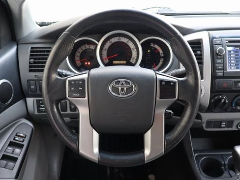 Used 2013 Toyota Tacoma 4x4 Double Cab w/ SR5 Pkg image 21