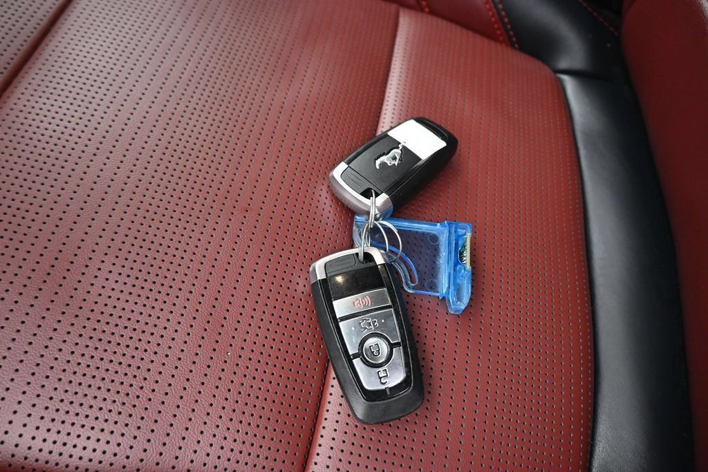 Used 2025 Ford Mustang GT Premium RWD image 48