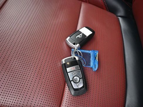 Used 2025 Ford Mustang GT Premium RWD image 48