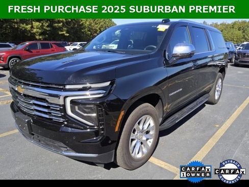 Certified 2025 Chevrolet Suburban Premier image 5