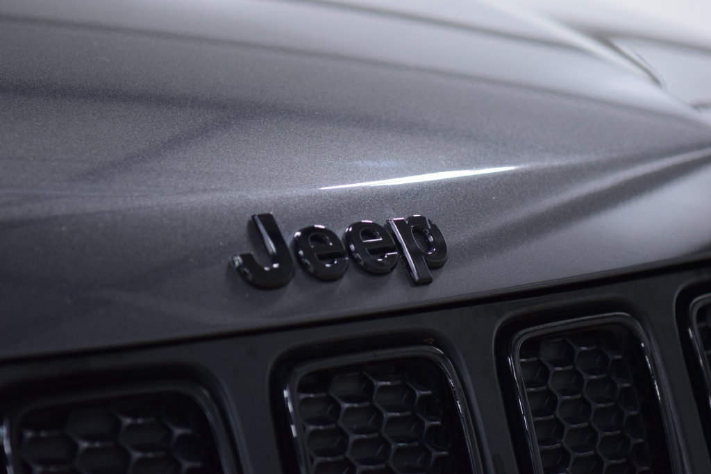 Used 2020 Jeep Compass Latitude AWD/4WD image 16