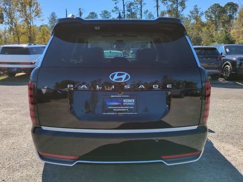 New 2026 Hyundai Palisade Calligraphy FWD image 6