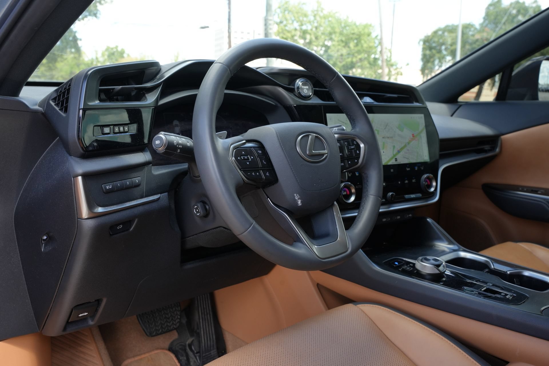 Used 2023 Lexus RZ 450e Premium w/ Accessory Package (Z1) AWD/4WD image 15