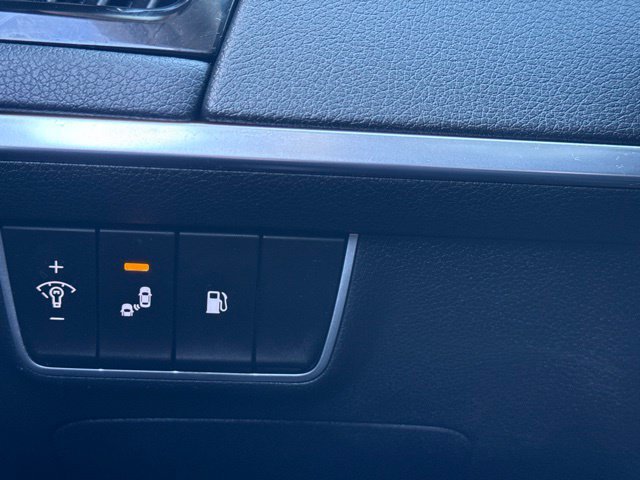 Used 2019 Kia Stinger AWD/4WD image 18