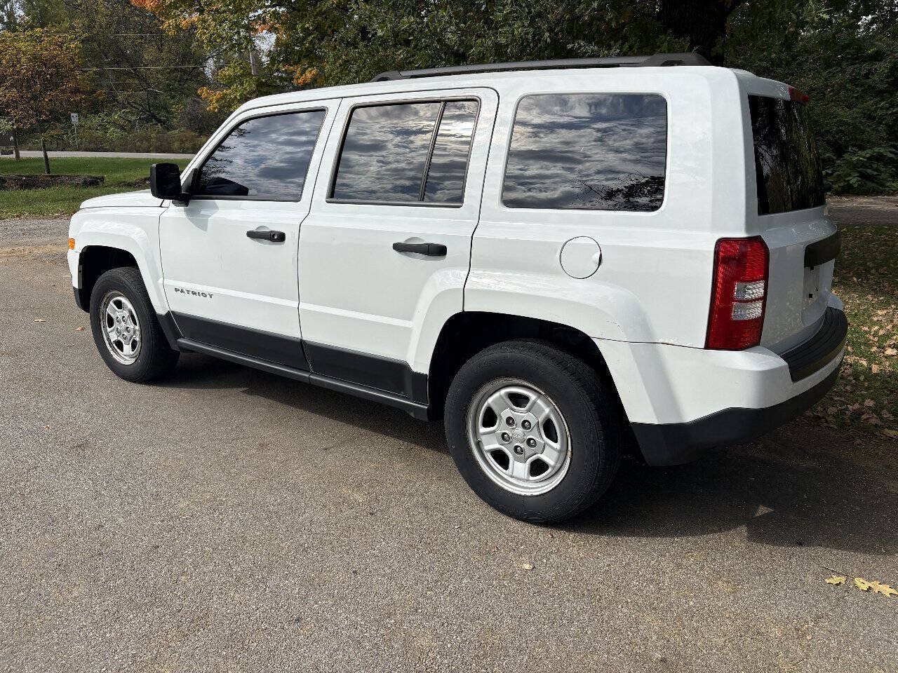 Used 2014 Jeep Patriot Sport FWD image 6
