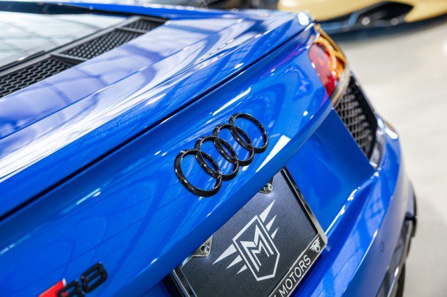 Used 2018 Audi R8 V10 AWD/4WD image 29