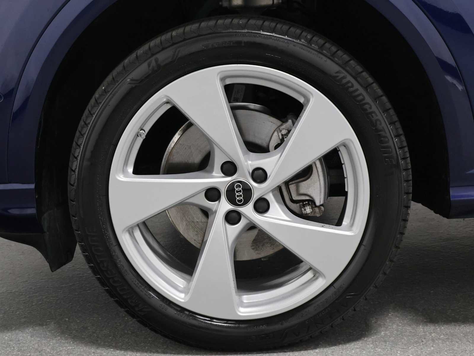 Certified 2025 Audi Q5 Premium Plus AWD/4WD image 39