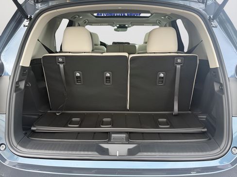 New 2026 Honda Pilot Touring image 16