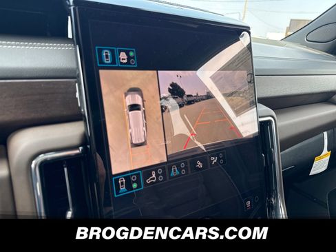 New 2026 GMC Yukon XL Denali Ultimate AWD/4WD image 6