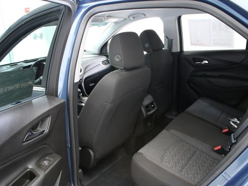 Certified 2024 Chevrolet Equinox LT w/ LPO, Floor Liner Package FWD image 27