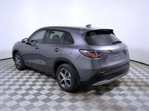 Used 2024 Honda HR-V EX-L image 9