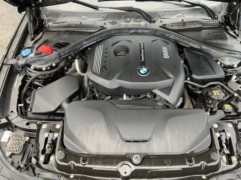 Used 2018 BMW 330i Gran Turismo xDrive AWD/4WD image 18
