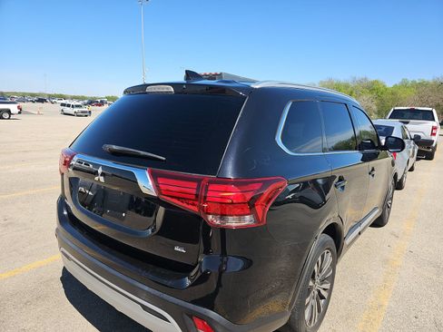 Used 2020 Mitsubishi Outlander SEL image 6