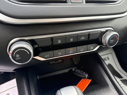 Used 2025 Nissan Altima 2.5 S image 19