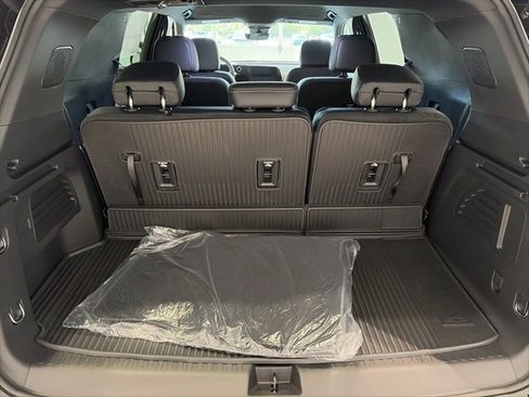 New 2026 Chevrolet Traverse LT w/ Driver Confidence Package image 14