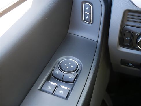 Used 2024 Ford F350 XL w/ Snow Plow Prep Package image 15