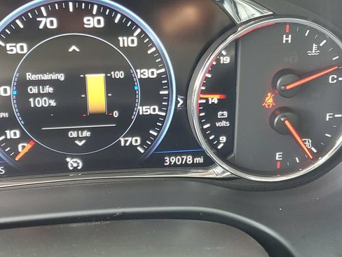 Used 2023 GMC Acadia SLT w/ Elevation Edition AWD/4WD image 14