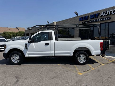 Used 2018 Ford F250 XL w/ Power Equipment Group RWD image 8