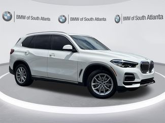 Used 2022 BMW X5 xDrive40i w/ Premium Package AWD/4WD video 2
