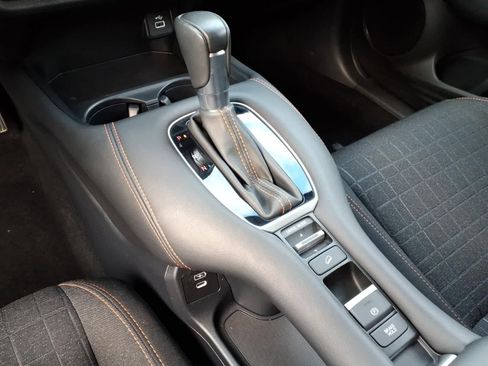 Used 2024 Honda HR-V Sport image 22