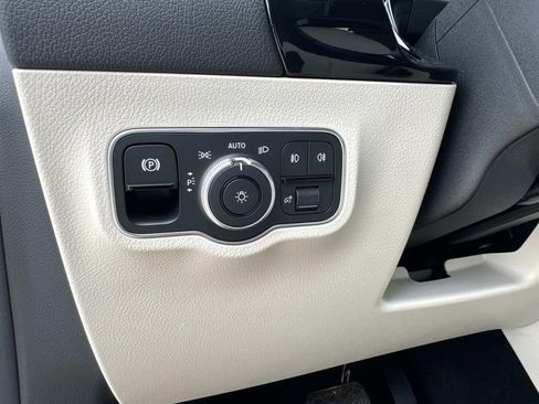 Used 2025 Mercedes-Benz GLA 250 image 21