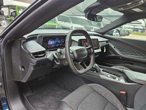 New 2026 Dodge Charger R/T w/ Driver Convenience Group AWD/4WD image 3