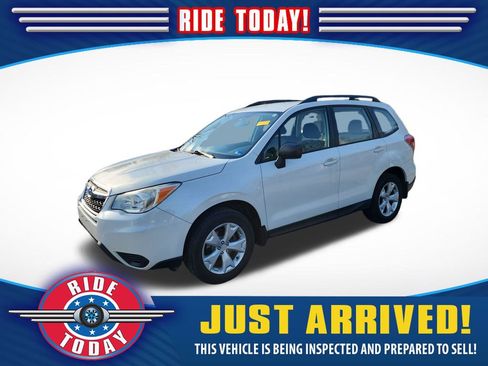 Used 2016 Subaru Forester 2.5i w/ Popular Package #1 image 1